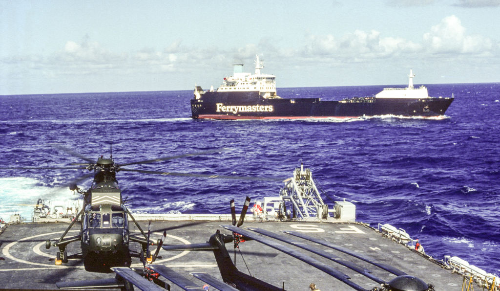 Britain is in deep ship